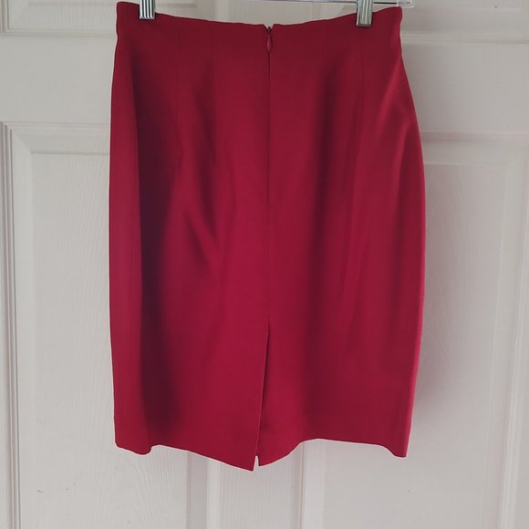 Vintage Red Valerie Stevens 100% Silk 2-Piece Skirt & Jacket Suit-Size 6 - Picture 5 of 11